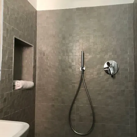 Oriani 20 Apartment